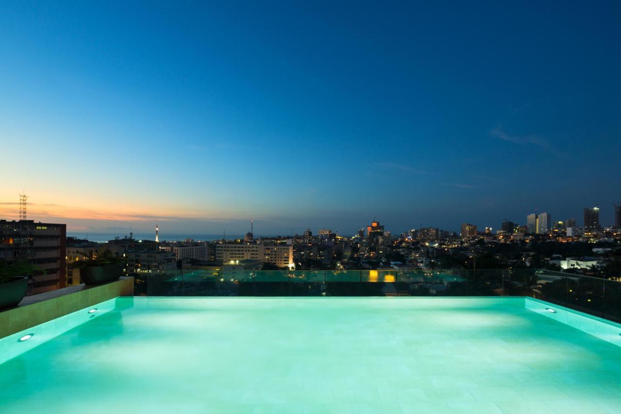 Hotel Alvalade Луанда  Экстерьер фото